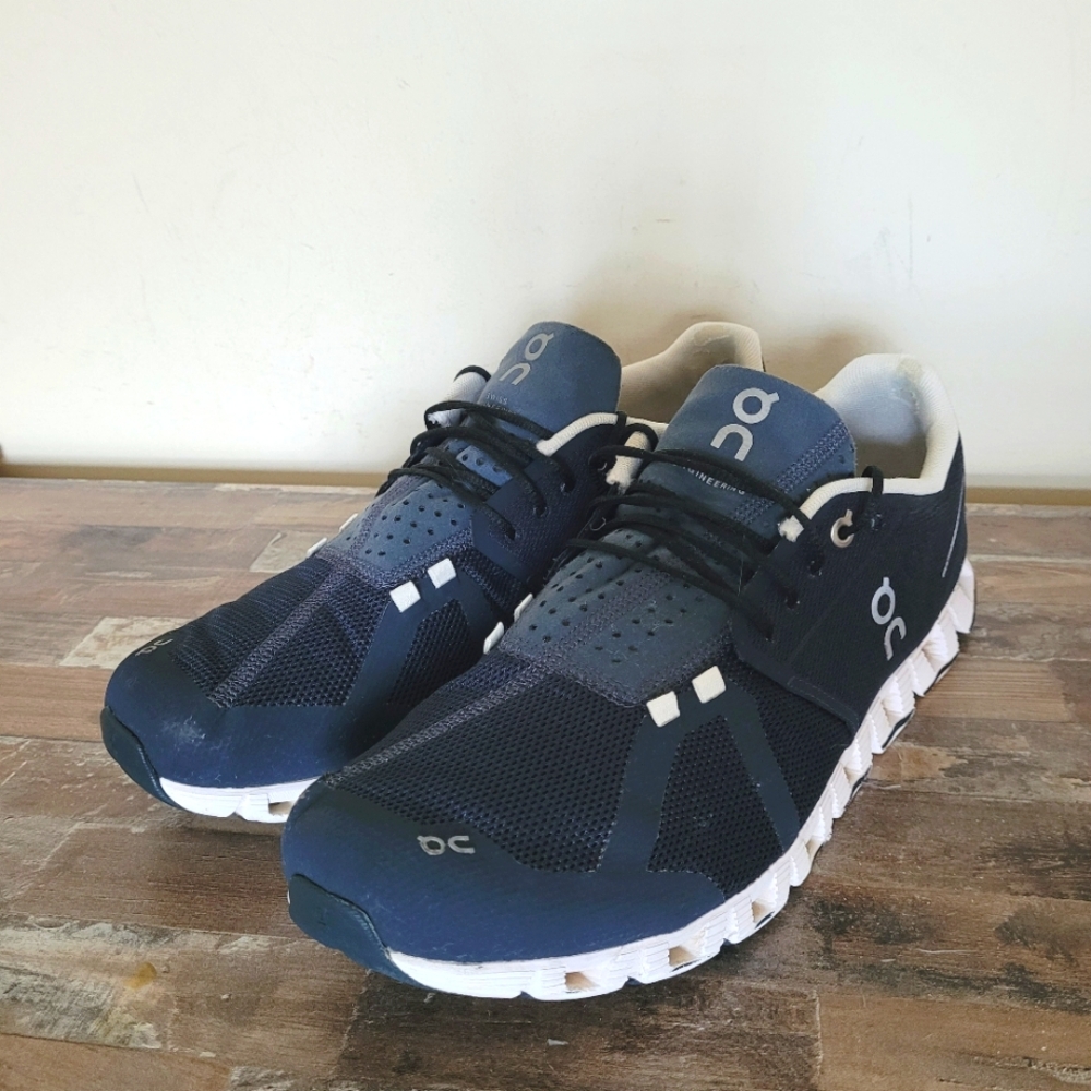 On Running Men's Navy Running Shoes
